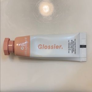 Glossier Cloud Paint in Dusk
